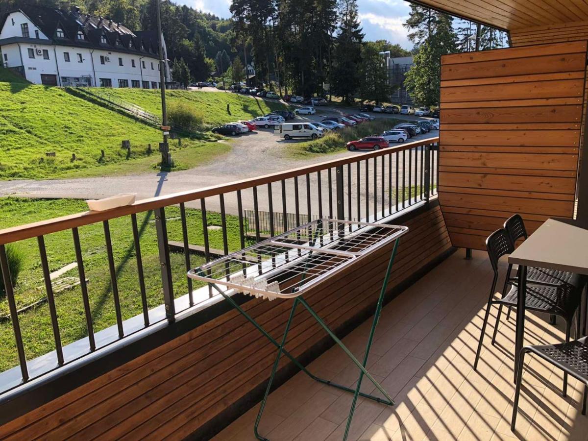 Apartma Runi Pod Zlato Lisico Pekre Extérieur photo