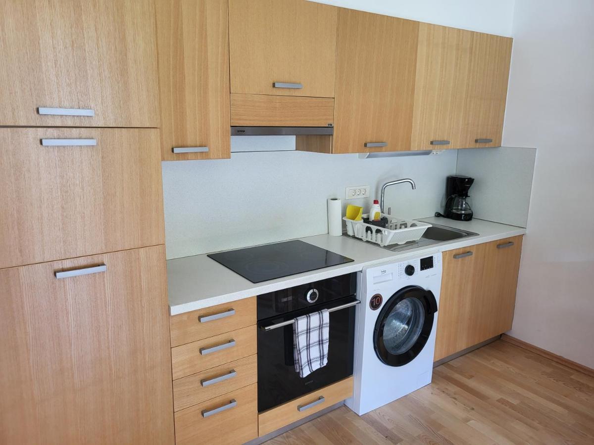 Apartma Runi Pod Zlato Lisico Pekre Extérieur photo
